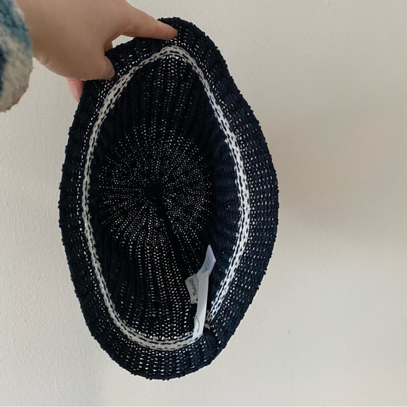 $78 NWT Madewell Crocheted Navy Blue White Stripes Bucket Hat Size M/L main image 9